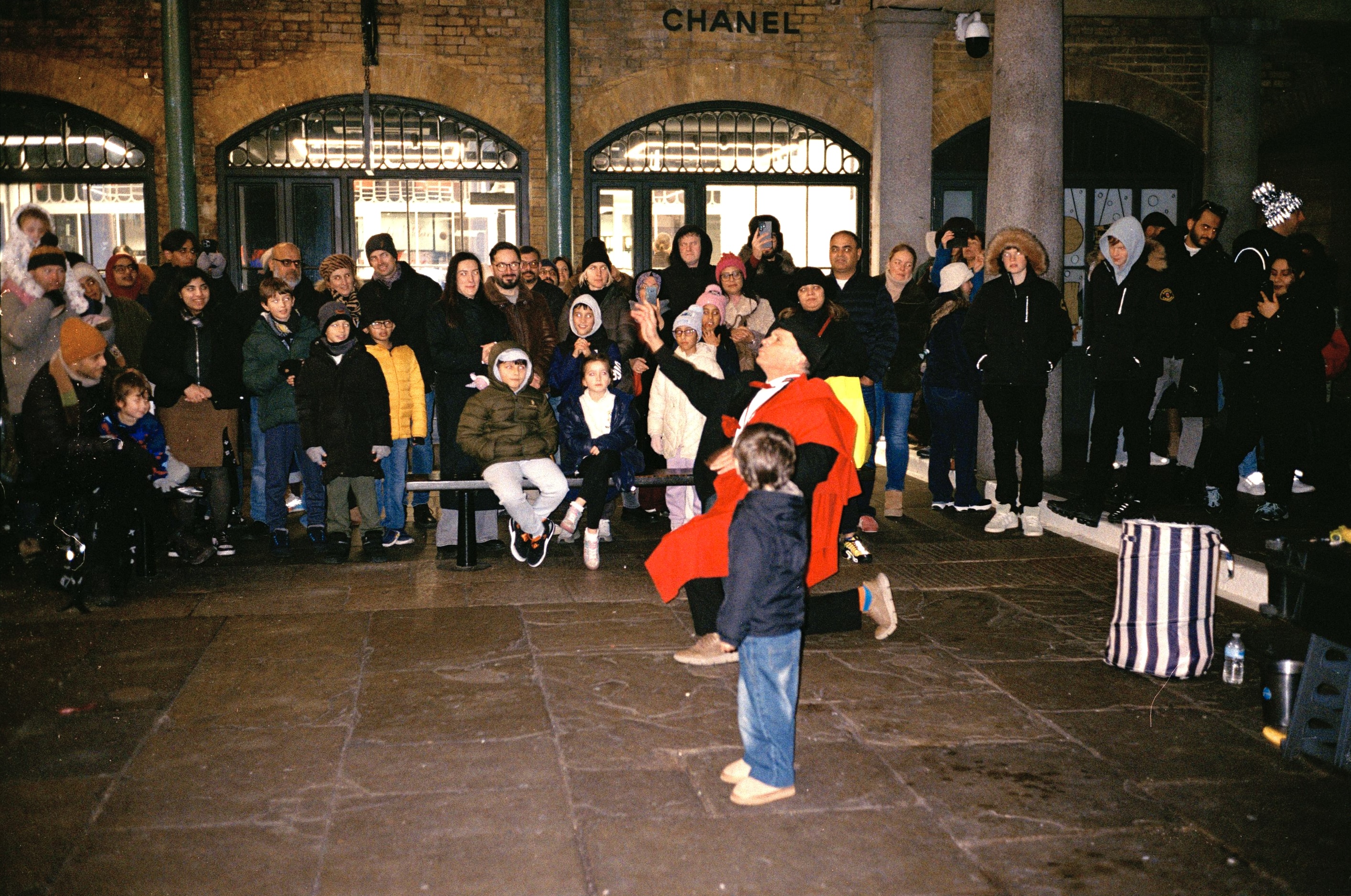 UK, sequence 2, image 1